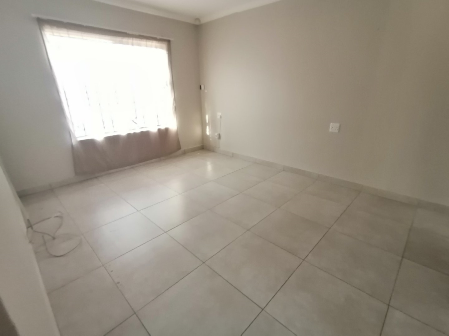 4 Bedroom Property for Sale in Bloemspruit Free State